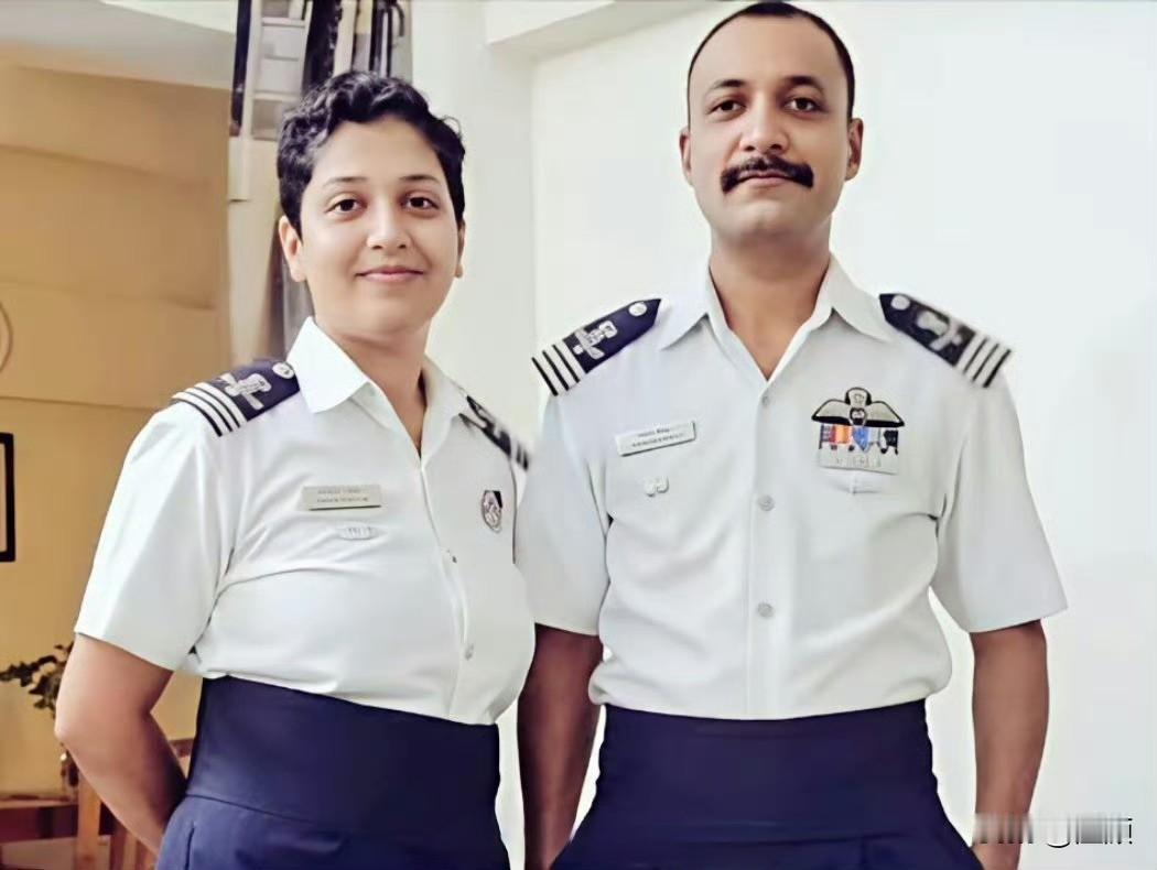 印度光辉战机坠毁，刹帝利军官世家飞行员殉职，美制发动机成众矢之的印度空军“光辉