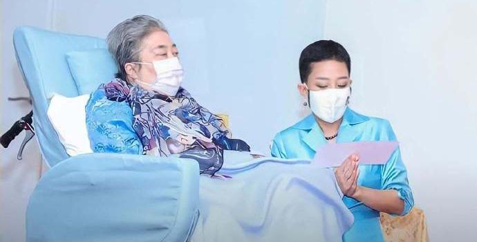 帕查拉公主病故了，不知道她的瘫痪母亲颂莎瓦丽王妃怎么过。帕查拉公主是她母亲的独