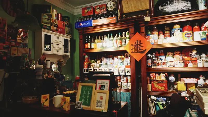 早上去买早餐吃，我真的佩服这个早餐店的老板娘。我一过去还没到边上。老板娘就会烟火