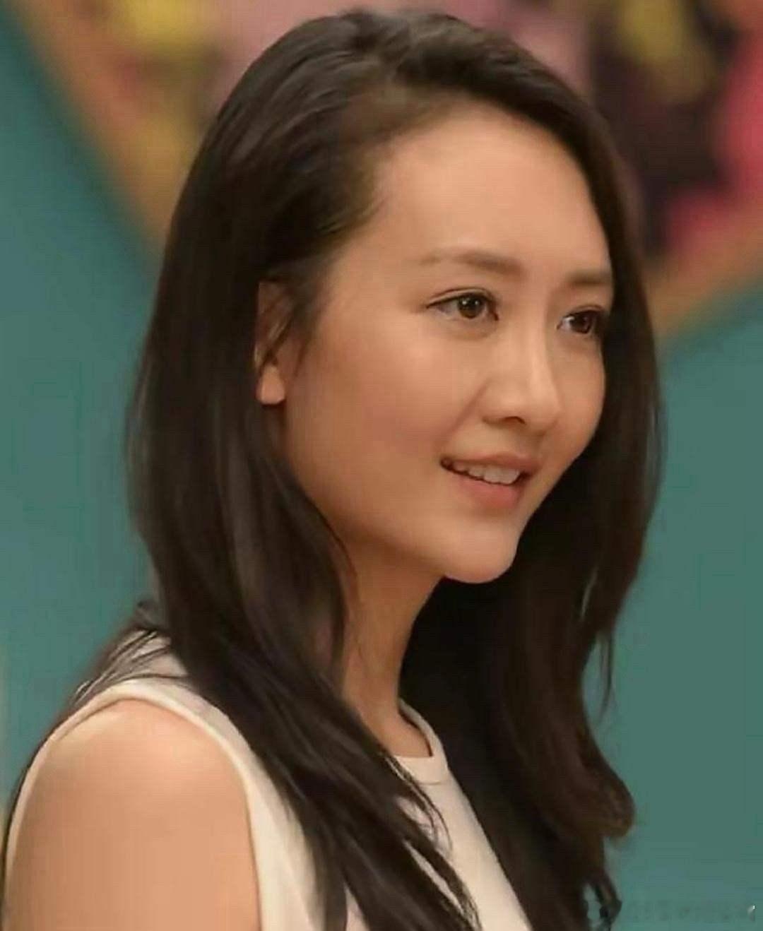 王鸥素颜状态太绝了，清爽灵动尽显天然好气质！