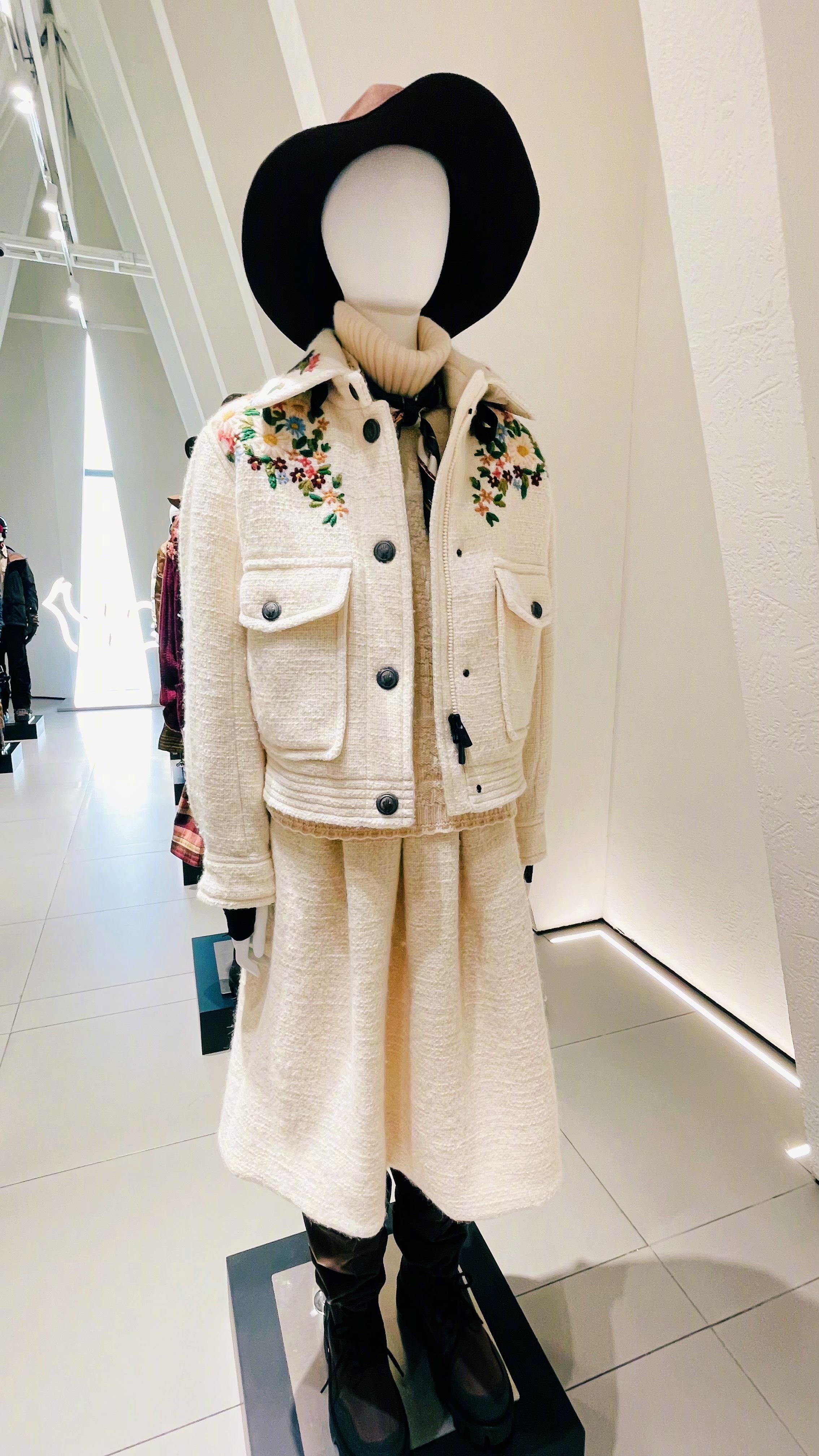 Moncler2026秋冬系列预览——-延续品牌标志性的羽绒基因，同时进一步向