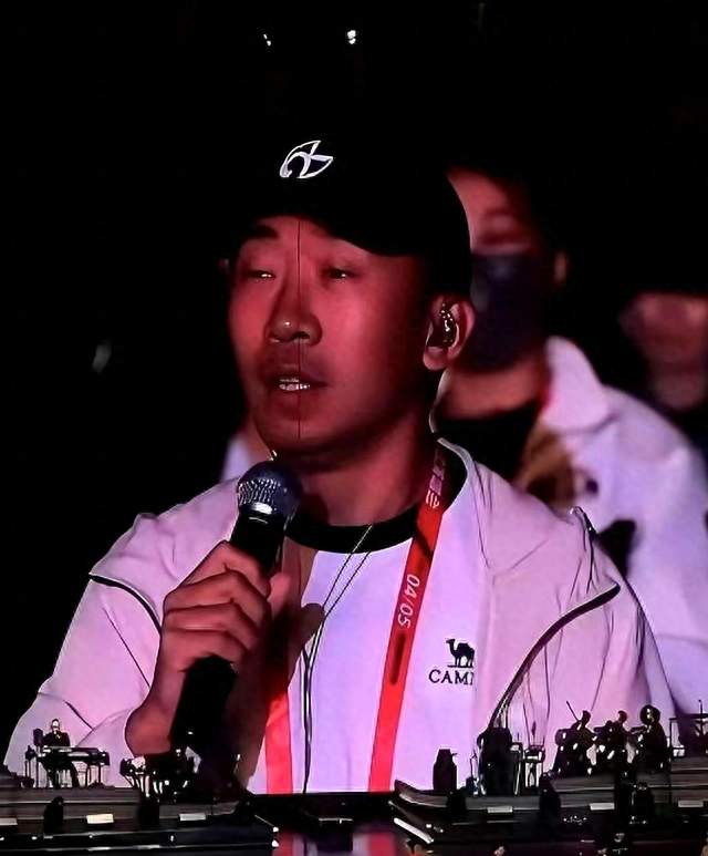 被周杰伦当场拒点歌, 杨迪一秒救场太绝了