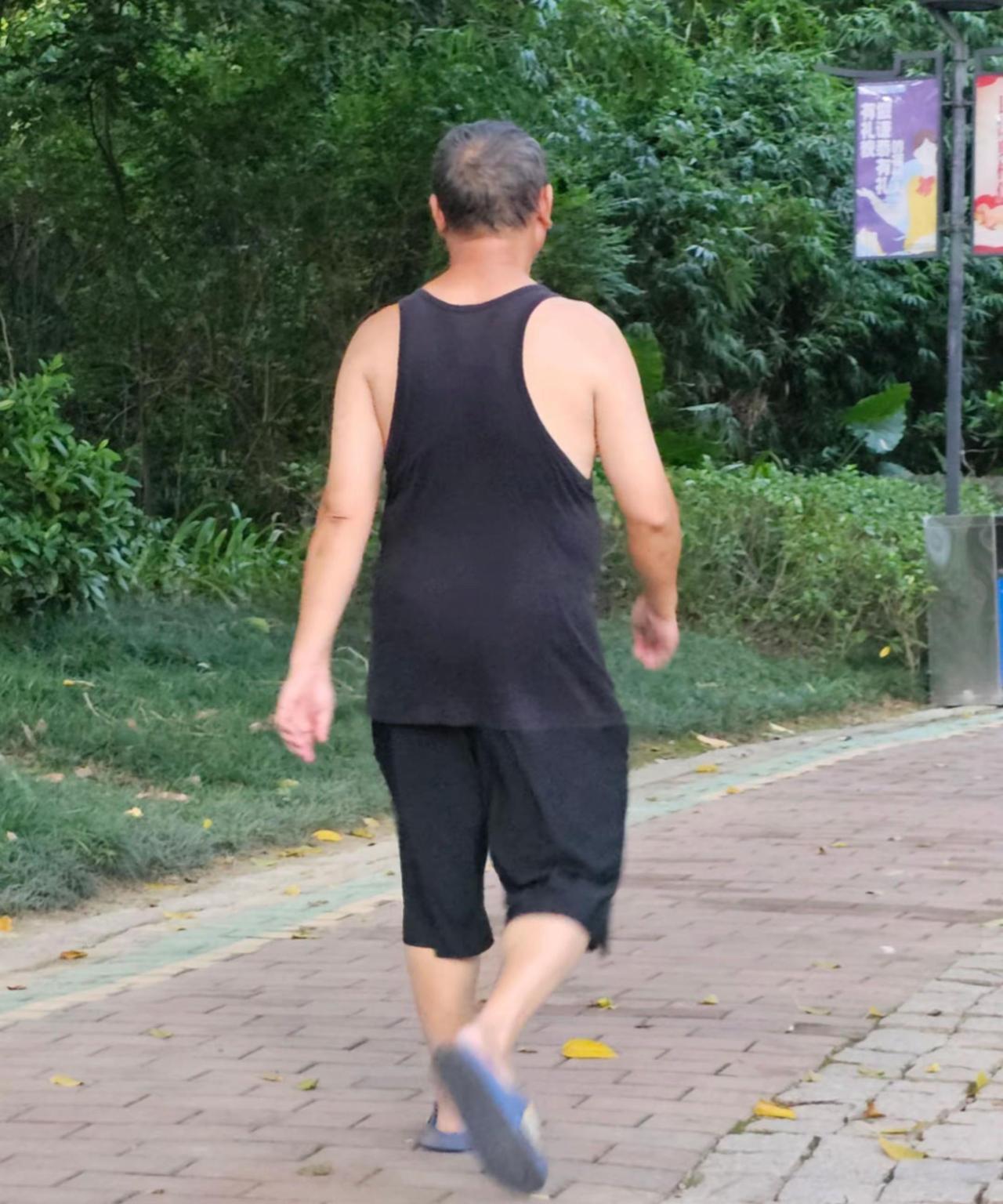 战友看病在我家住了15天，他走后我打去电话：你这样做很过分…我是山东人，19