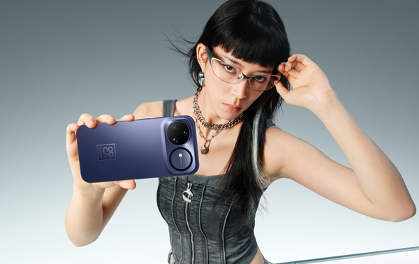 这可能是最实惠是华为红枫影像手机了 只要4199元!