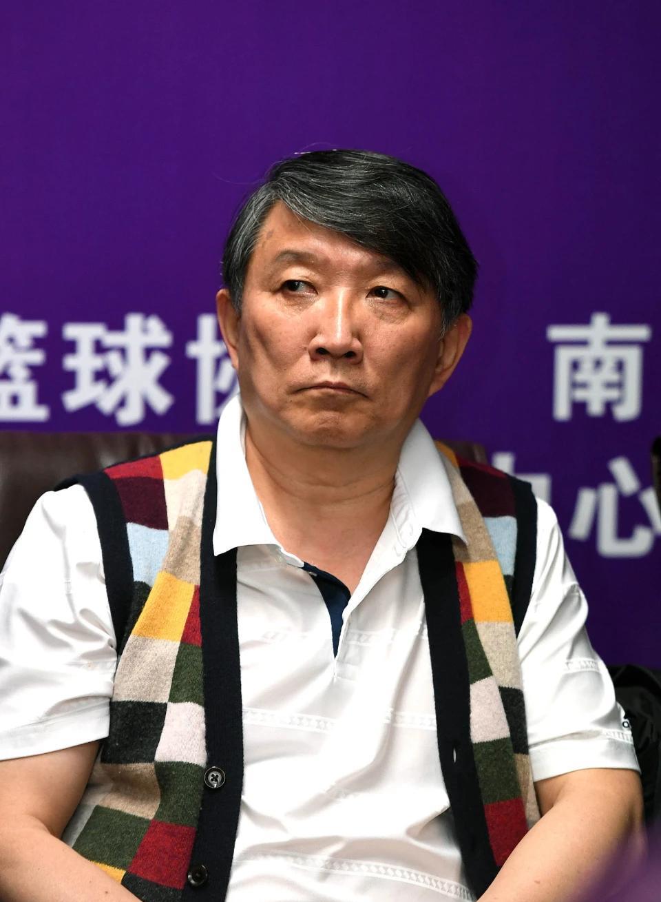 女篮热身赛即将开打，张子宇的地位值得关注！都知道，新任女篮主教练宫鲁鸣已经将张