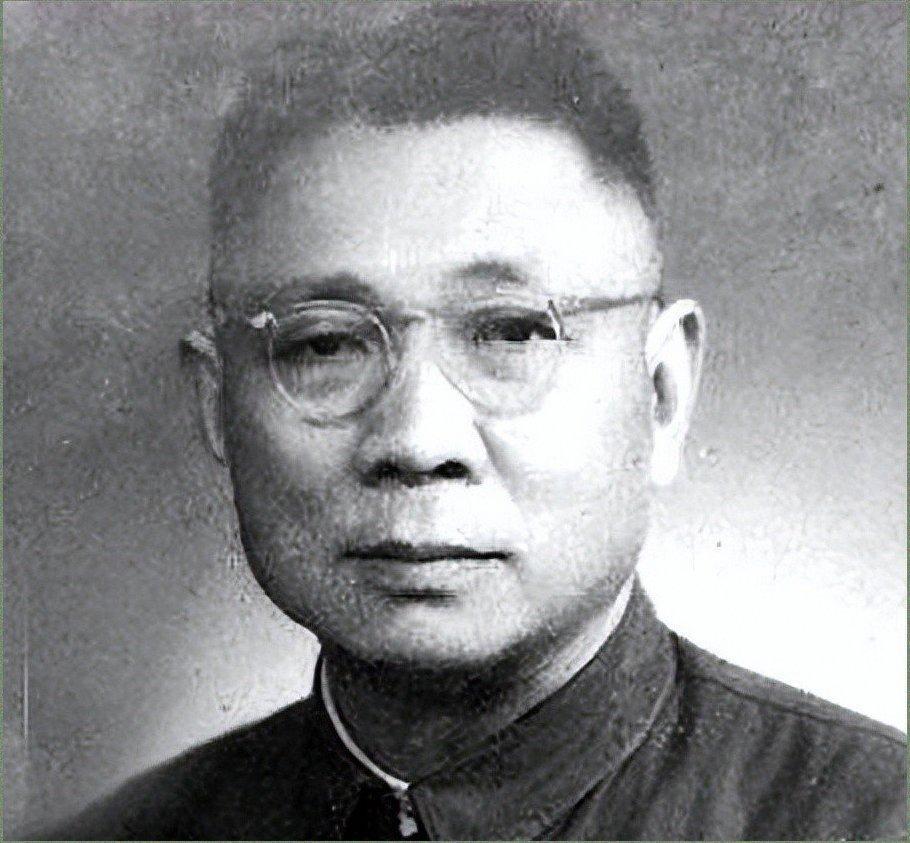 1948年襄樊大战，陈毅给猛将王近山下密令：城里那个副司令是我恩人，21年前他救