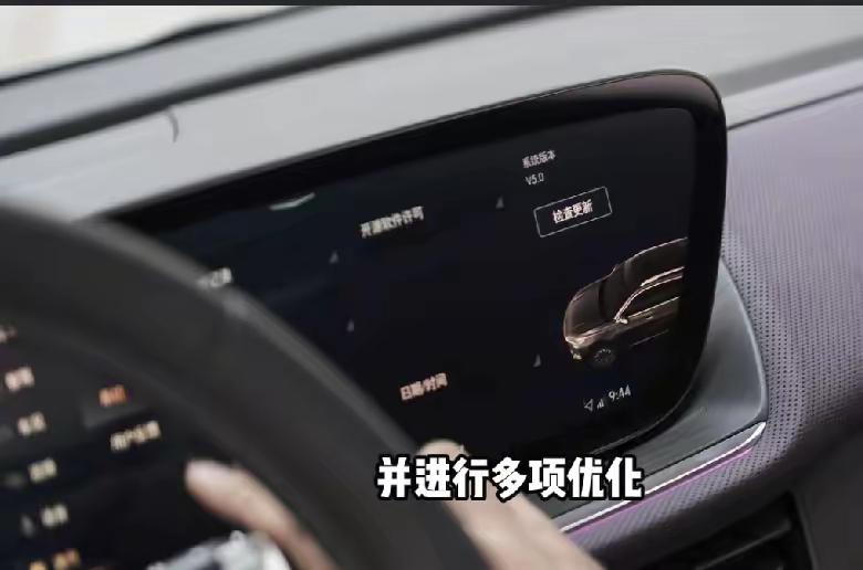 成都车展最挤的不是BBA，奥迪销售改卖问界，这波风向变得太快2025成都国