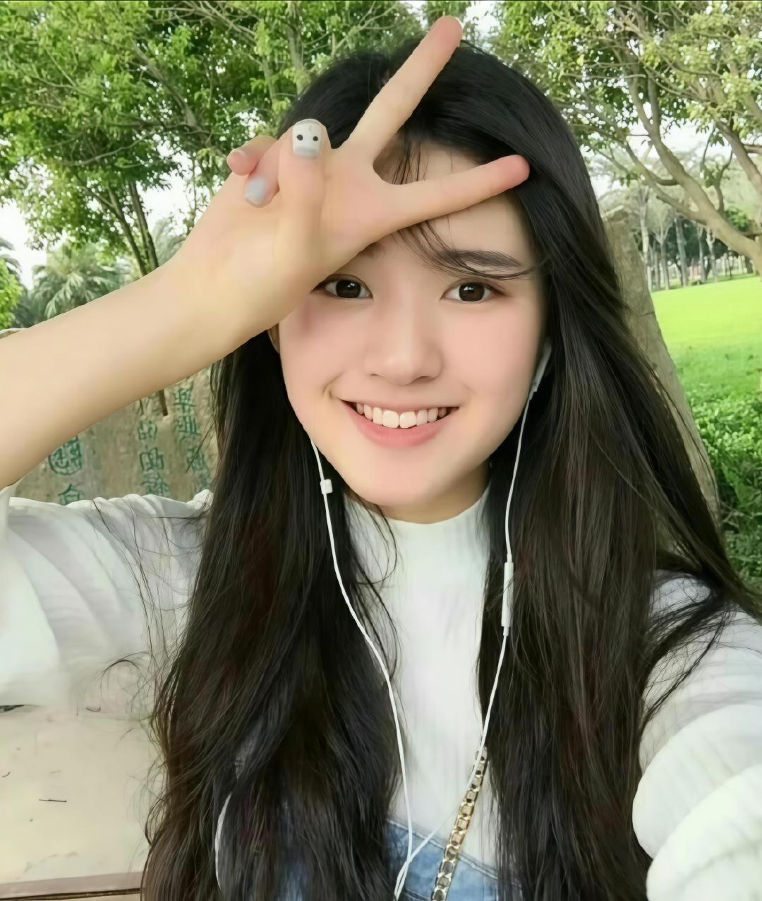 学姐你太美好了…#赵露思#​