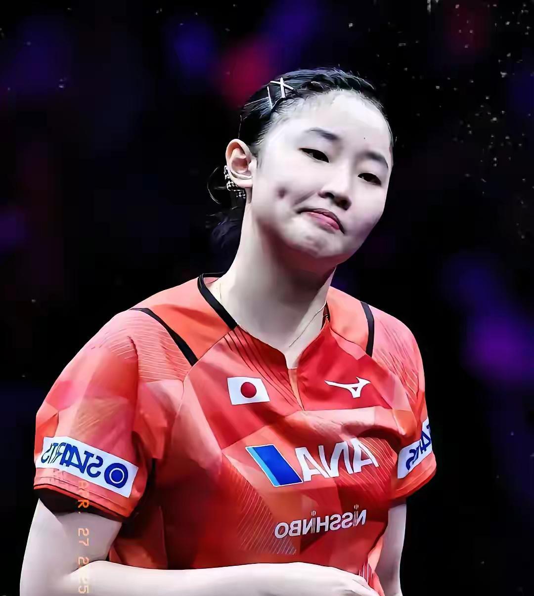 张本美和比孙颖莎小8岁，比王曼昱小9岁这个年龄差相当于两届奥运会，现在她的世界排
