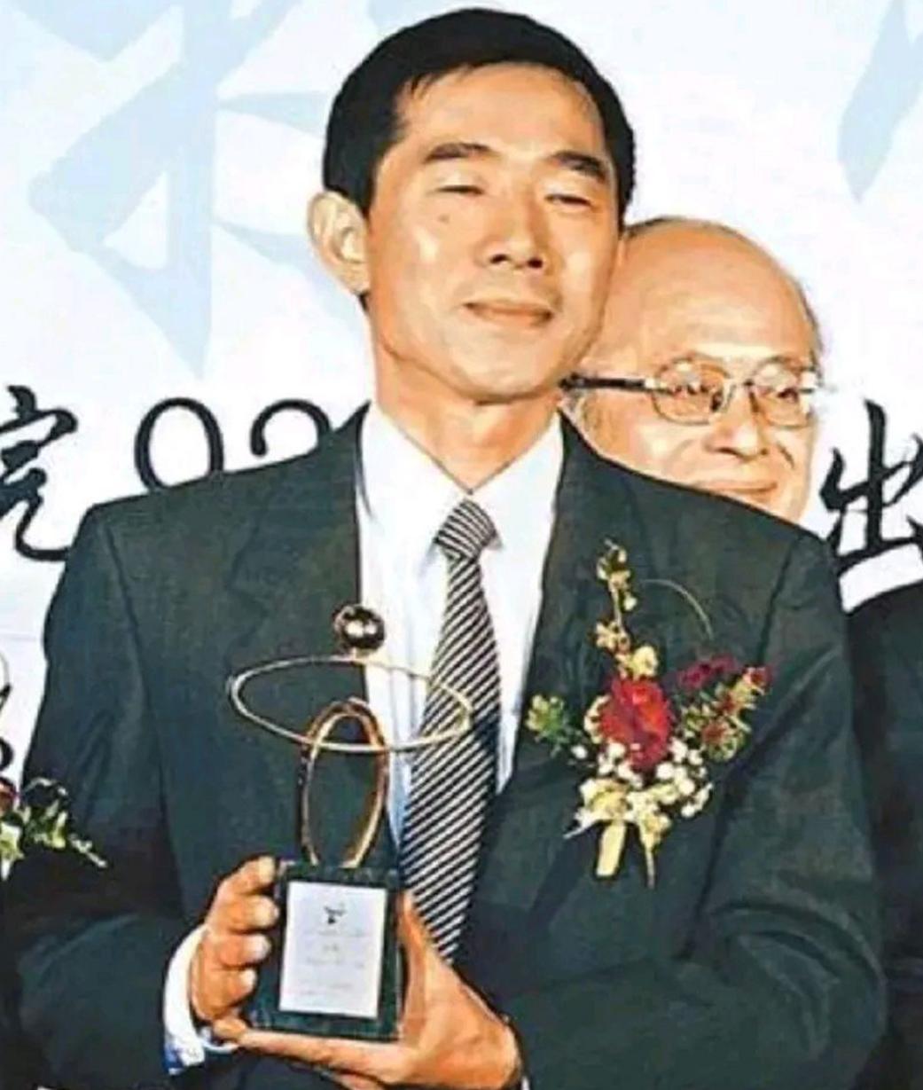 梁孟松是全球半导体制程的"一代宗师"。他带领中芯国际实现28nm到14nm到7n