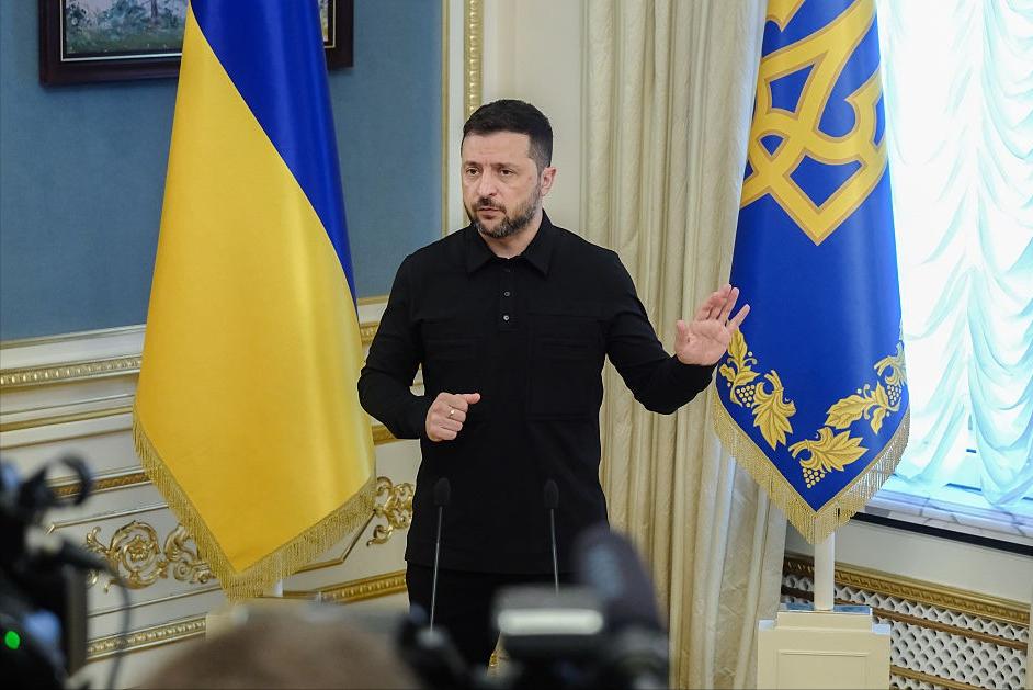 乌克兰随时破产，亏麻了当地时间12月3日，乌克兰最高议会通过2026年国家预算