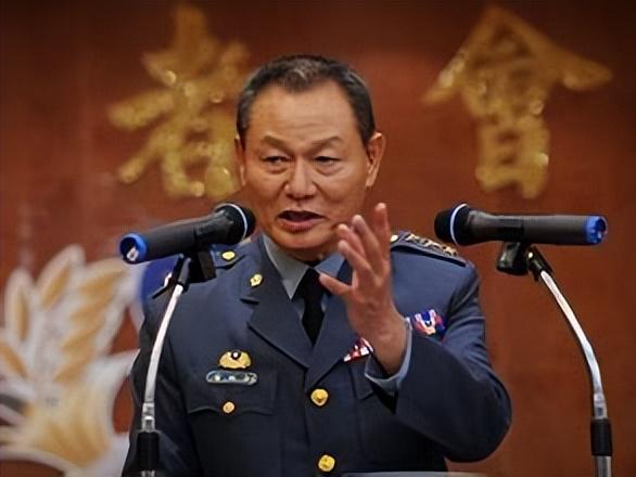 岛内终于有人站出来说实话了！5月27日，台湾“前国安局长”李翔宙的一番话，直白地