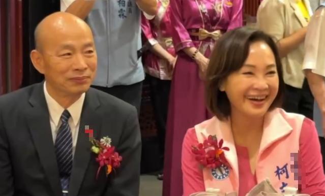 台“立法院长”韩国瑜24日晚间低调南下高雄，参加旅高同乡会总会长交接餐叙，一下车