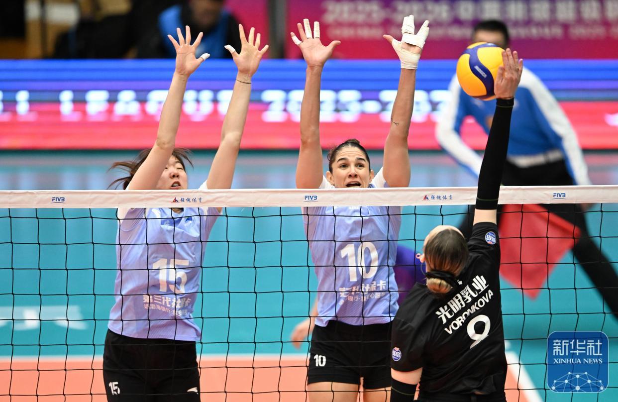 女排超级联赛常规赛还有三轮，前四名是谁？哪两支球队打升降级赛？女排超级联赛