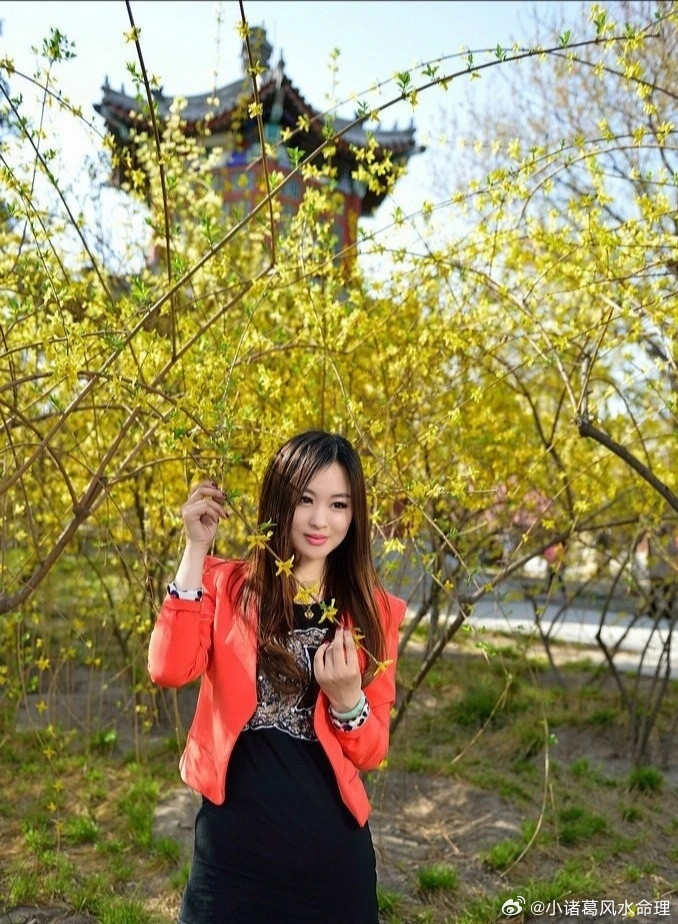 属牛婚配大忌属牛人的婚配大忌是属马人。属马的人个性冲动、豪爽，他们追求自由的生活