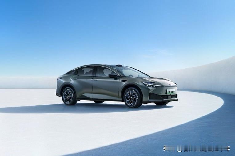 全球最厉害的发动机：1.奔驰2.0T发动机2.本田1.5TVTEC3