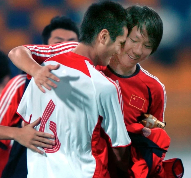 邵佳一与李铁在5个方面几乎一模一样