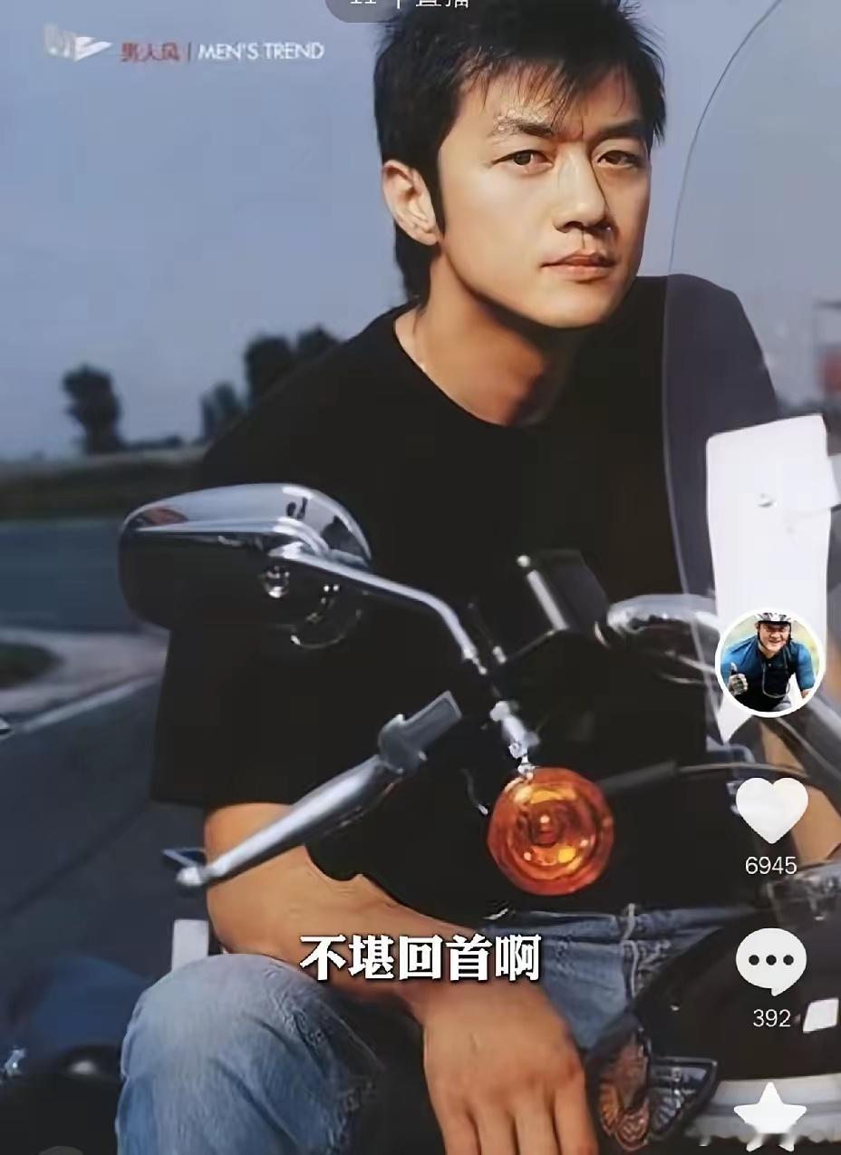 李亚鹏，变化确实挺大的。8月1日下午，李亚鹏更新了一条视频，勾起无数网友的回忆，