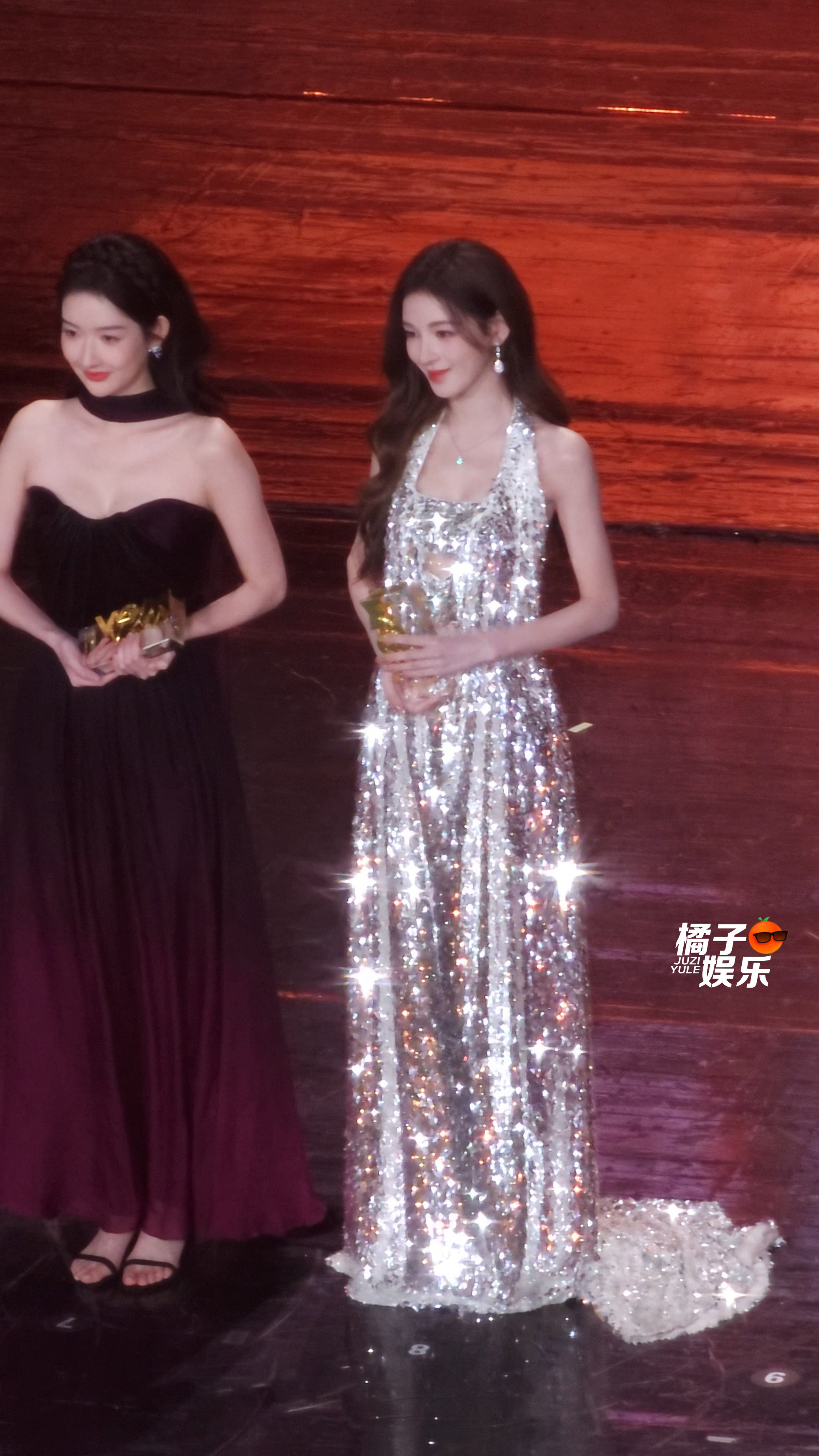 张予曦内场裙子好闪🪩张予曦裙子好闪​​​