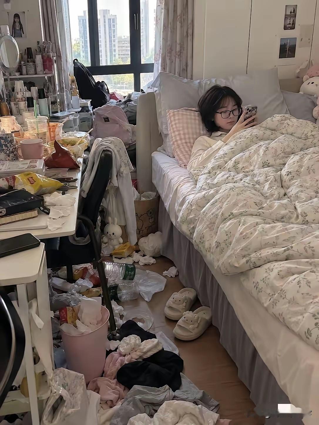 父母估计头都大了，这管还是不管好啊！[捂脸哭][捂脸哭][捂脸哭]