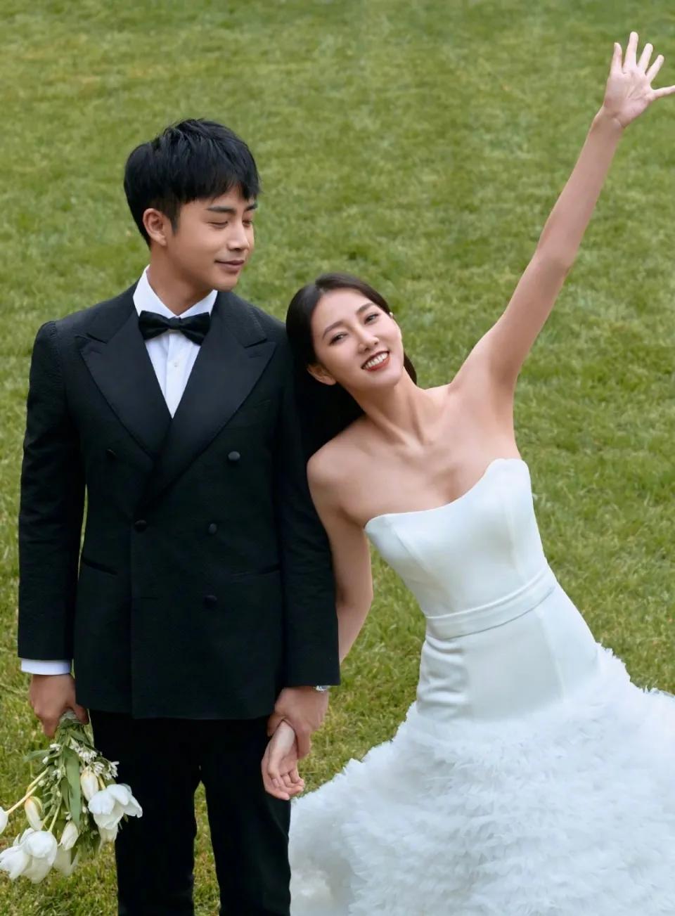 演员李茂度假滞留阿联酋，航班被接连取消。3月2日，李茂发视频报平安称：“今早