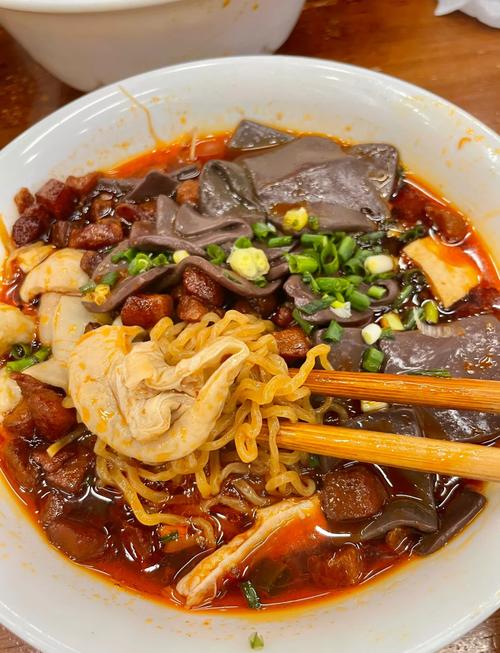 贵阳美食，特色小吃寻味攻略！