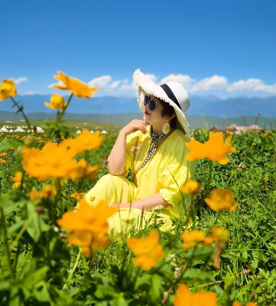 姨夫走后，大姨躲清净去北京做钟点工，没想到被雇主家“邀做伴”——不领证，每月给两