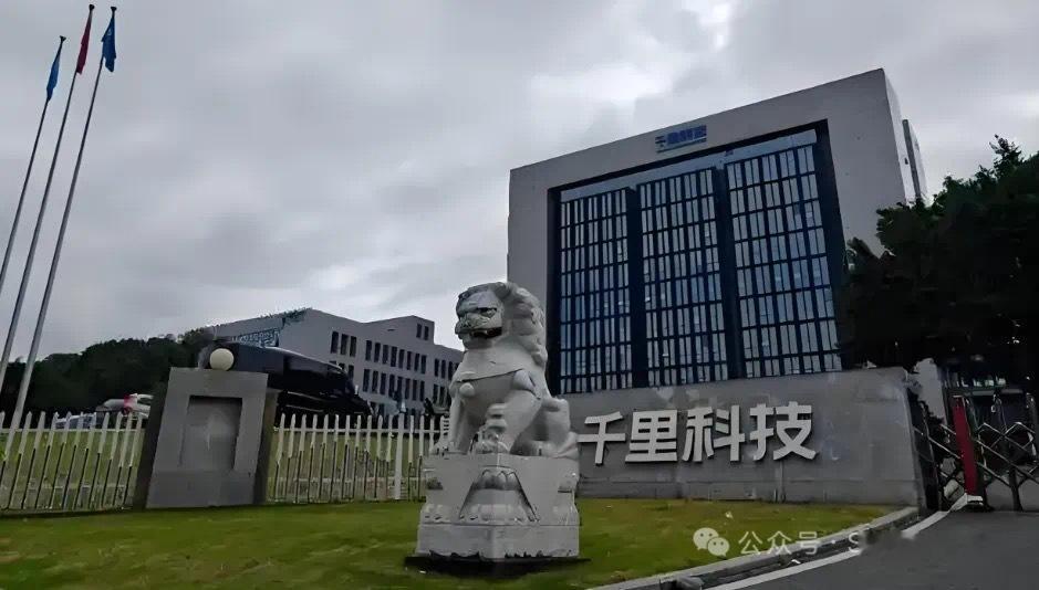 整天忙于搞资本运作和人事调整，怪不得极氪的OTA宇宙最慢😡😡😡202
