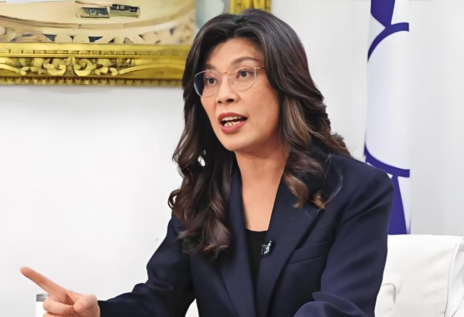 赖清德窜美梦彻底破碎。别说是赖清德了，美国现在连郑丽文都不想接待了！谁都没料