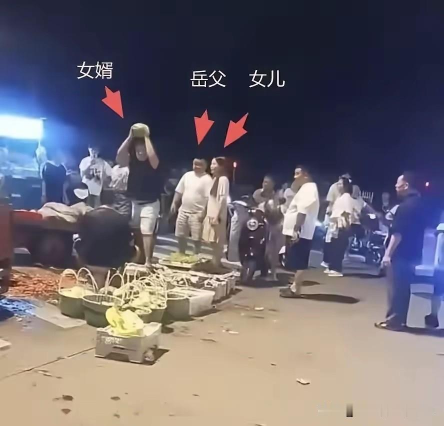 这是又开始耍无赖了吗？宁波北仑夜市用西瓜砸摊主的那对夫妻，虽然拘留刑满已经被释放