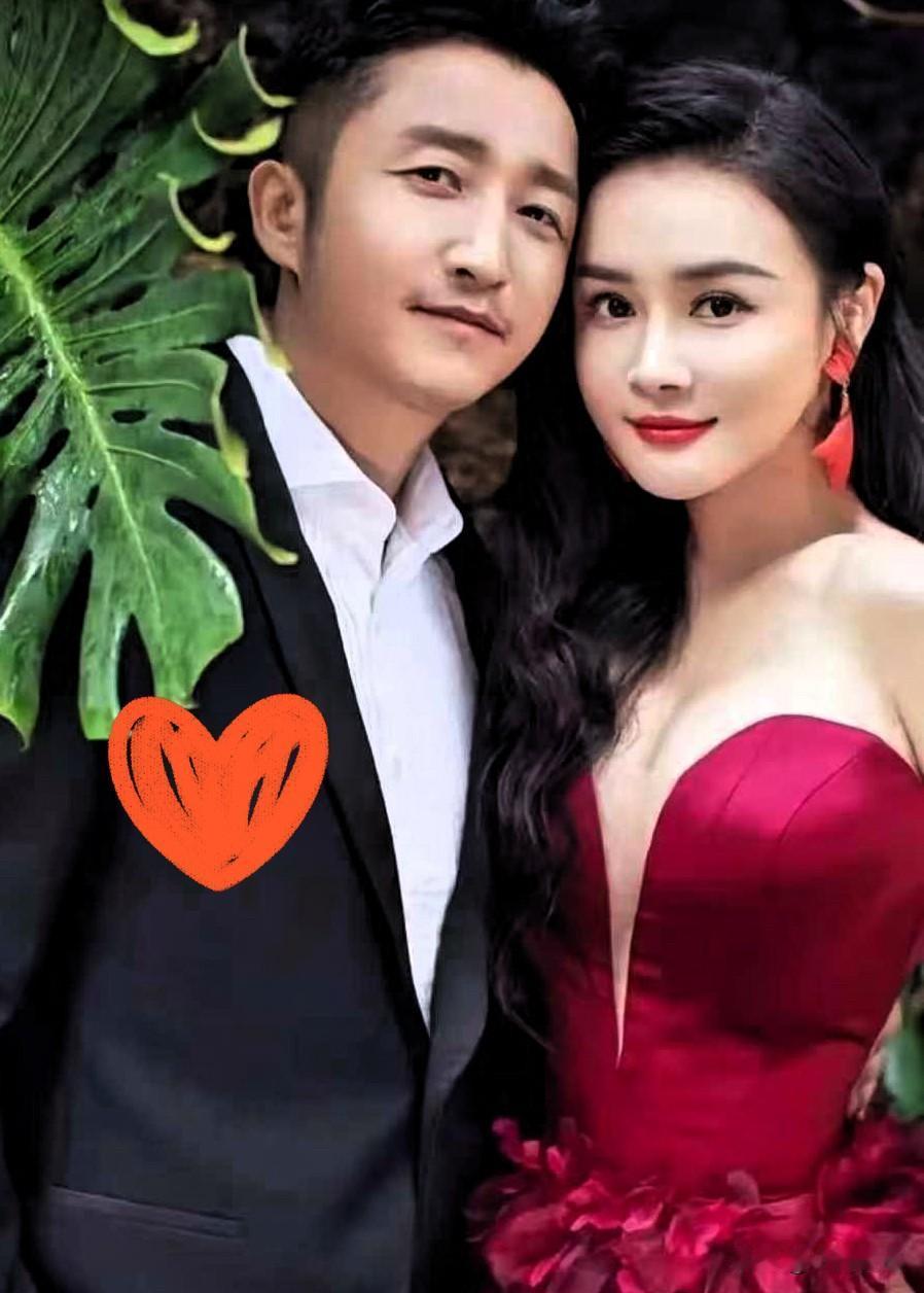 邹市明其实不蠢，他早就看穿了冉莹颖的圈套。在《姐姐当家2》中，邹市明就说了一
