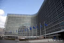 特朗普威胁施压欧盟召开紧急会议据路透社消息，因美国总统特朗普威胁以加征关