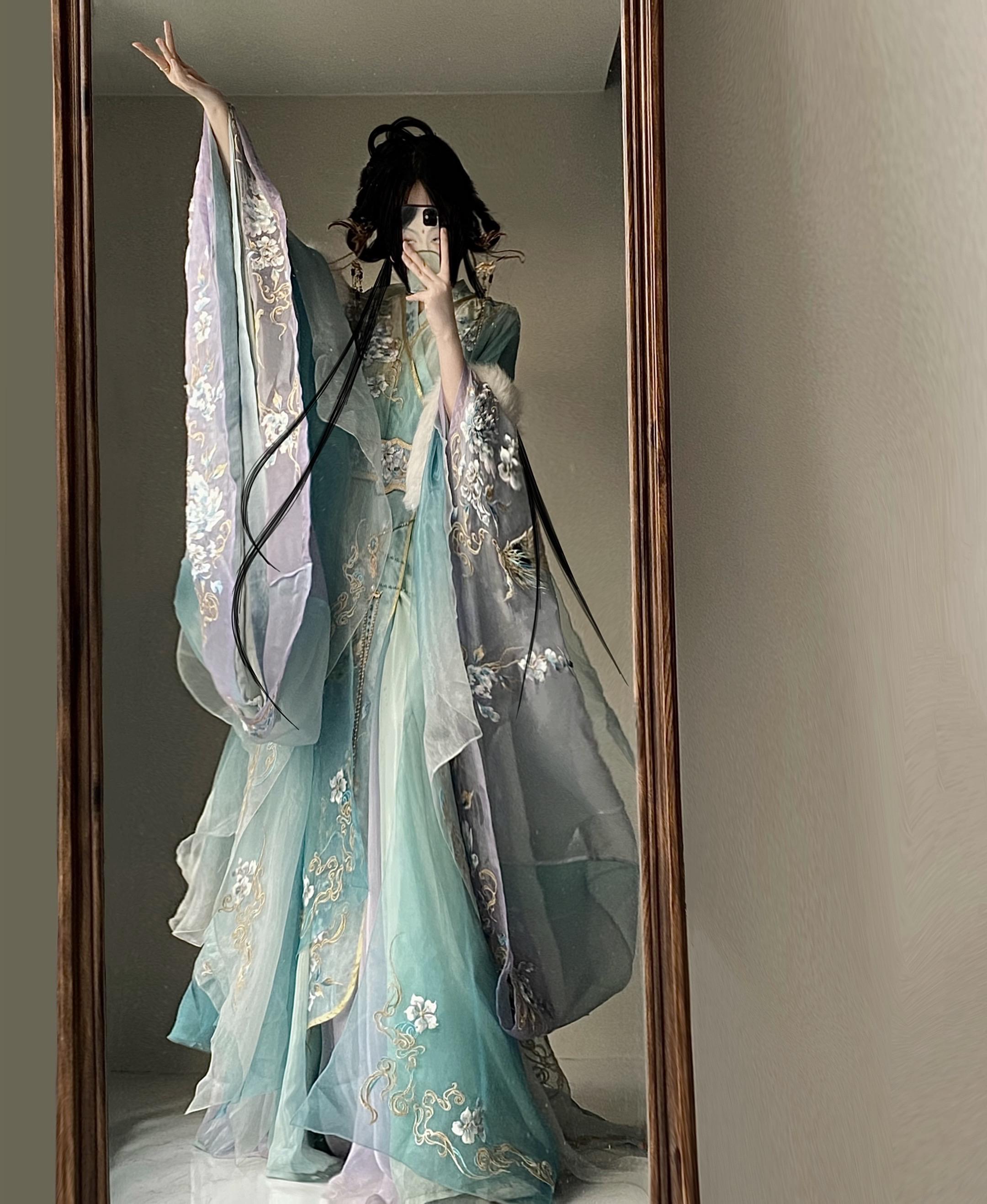 “神女应当无情”