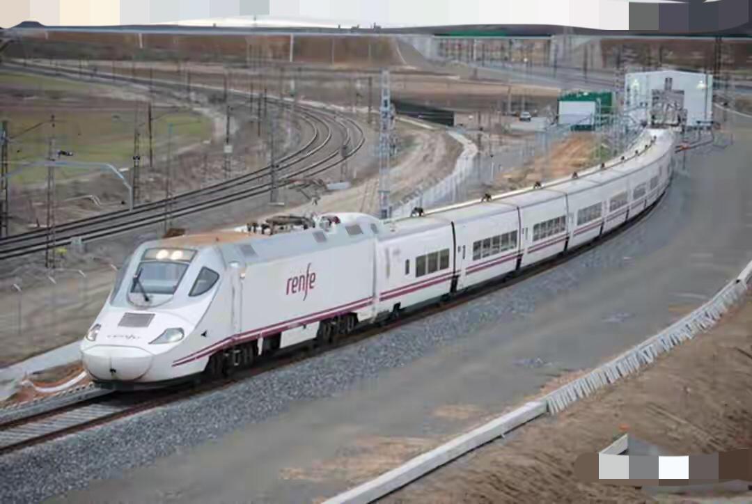 四连撞！事故频发！西班牙举国上下还在为18号高铁事故遇难者全国三天哀悼，2