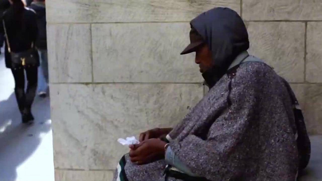 如果你想逃避美国斩杀线的夺命连环杀，其实有一个办法，就是避开美国的信用体系，进入