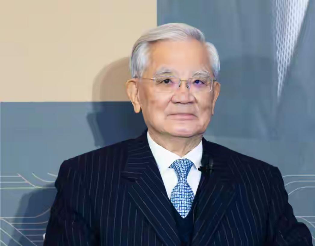 马英九为何突然180度转弯？连战护盘背后藏着国民党生死局昨天（3月27日），马