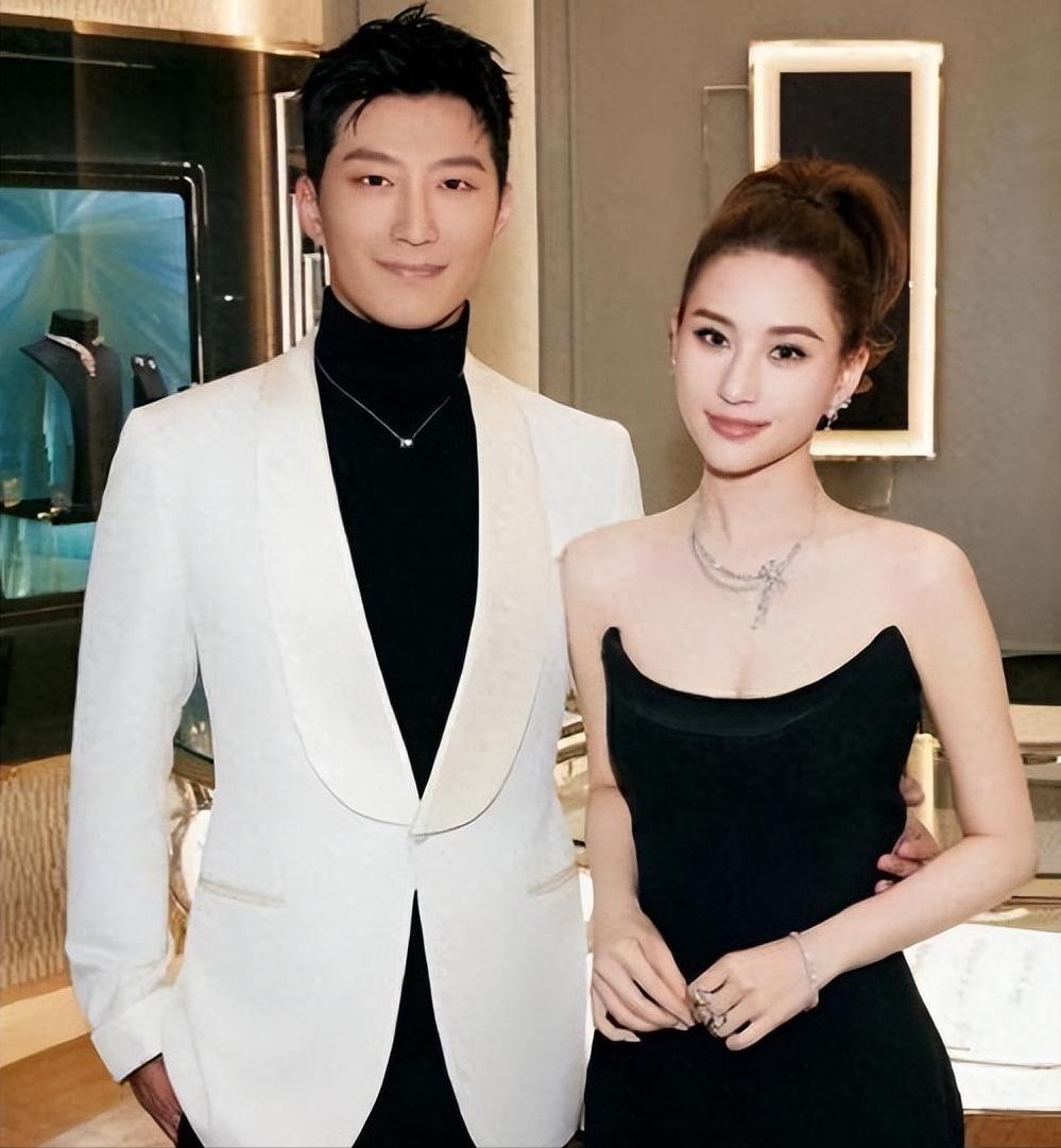 凤凰男的标准这么高了吗？拿的出5000万办婚礼还被说是凤凰男？这标准也是没谁了