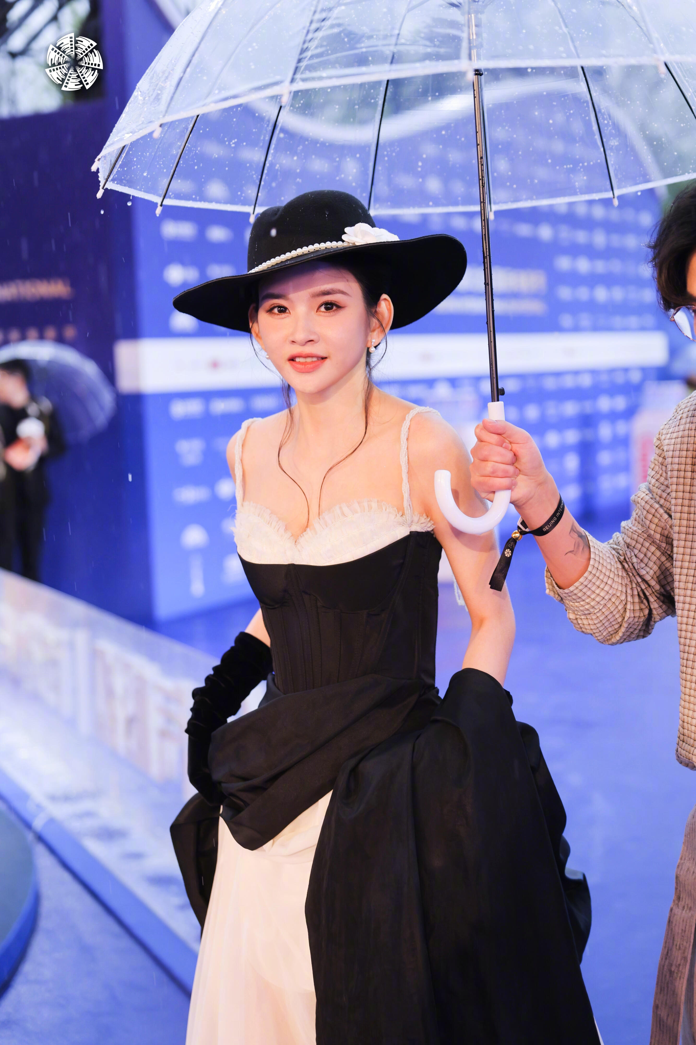 官摄生图：北影节的美女俊男，有你担吗？