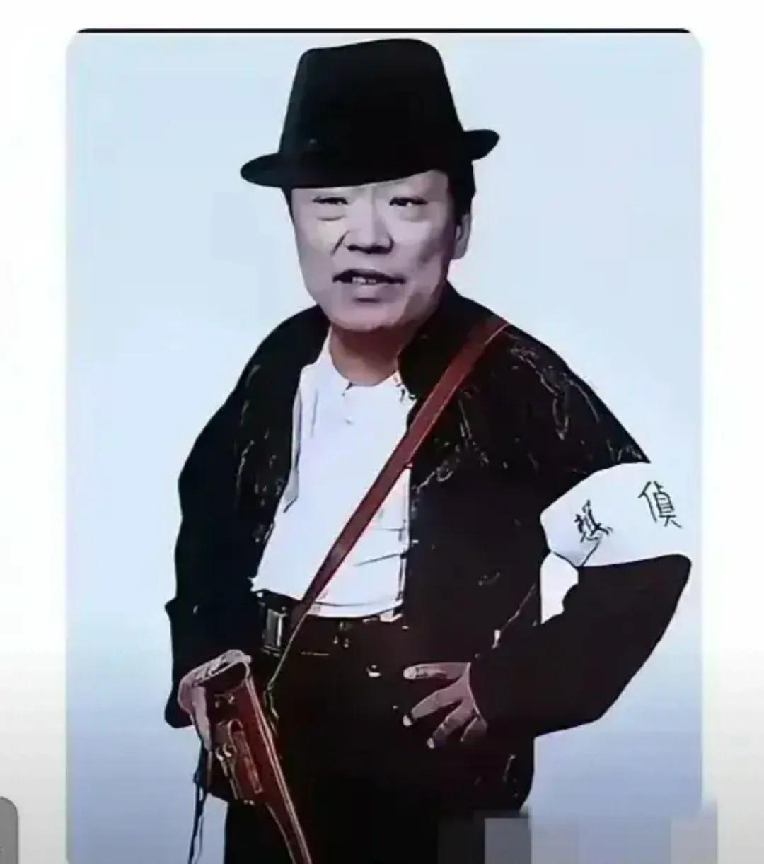 谈谈胡锡进再次被网暴。这几天，有些人开始恶搞胡锡进了。看看这张图片，再细看这