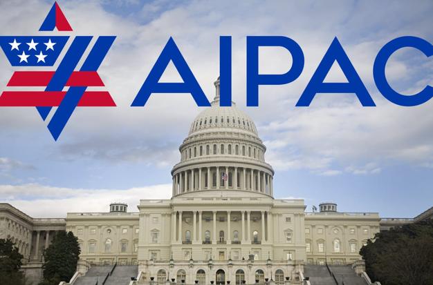 你敢相信吗？在号称民主灯塔的华盛顿，几乎每位议员身边都跟着一个如影随形的“保姆”