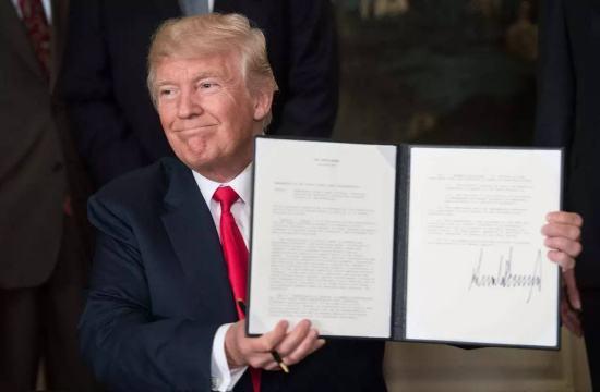 11月24日晚，中美元首通电话，特朗普随后便表示将于明年四月访华。 这是时隔