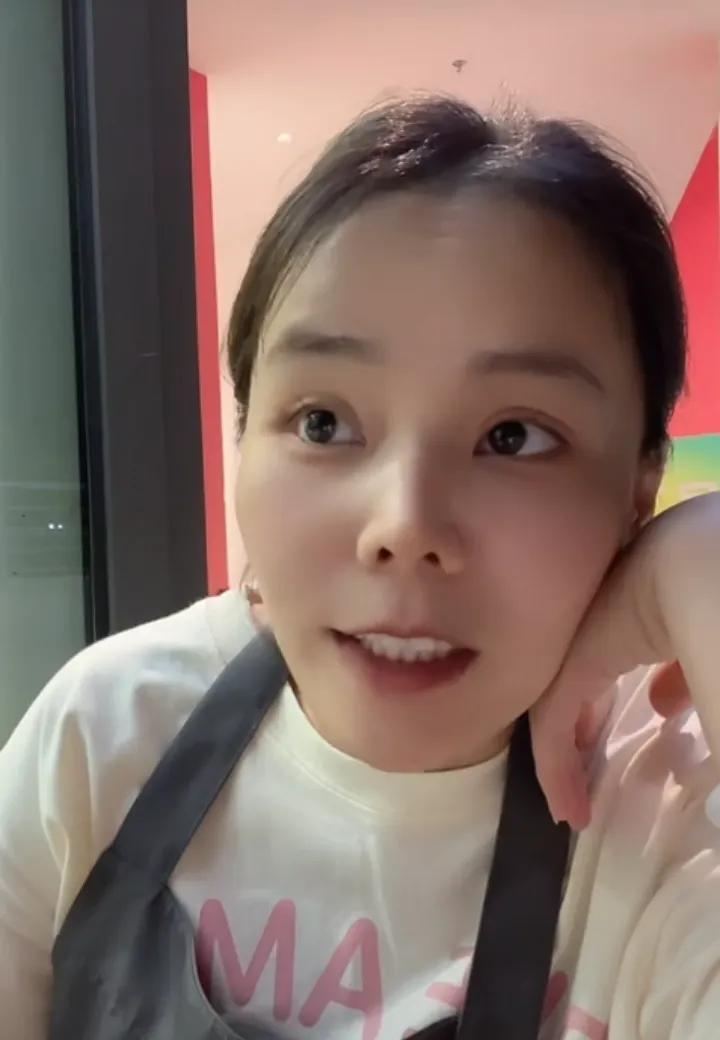 熊磊说，自己好多年与姚家不来往了！这段话，是她多年来心境变化的真实写照。