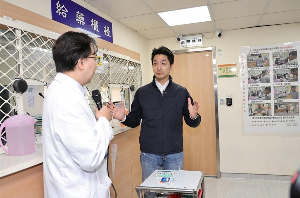 北市打毒品战蒋、沈谁占上风？最新街访民众爆真实心声台北市长选战进入白热化，台