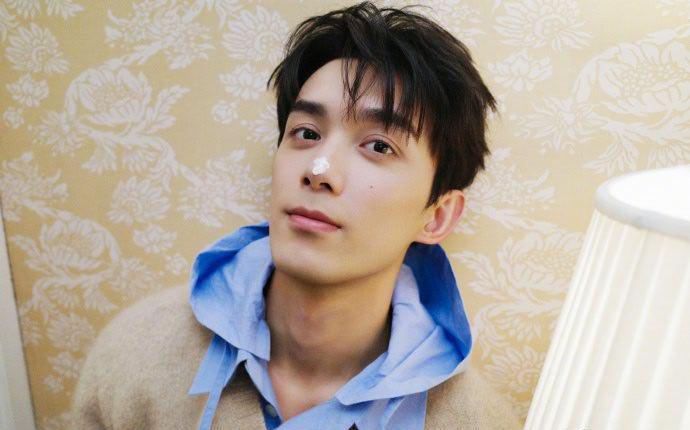 造谣一张嘴，维权跑断腿？吴磊这波操作，给内娱上了堂反网暴课！白珊珊先放话