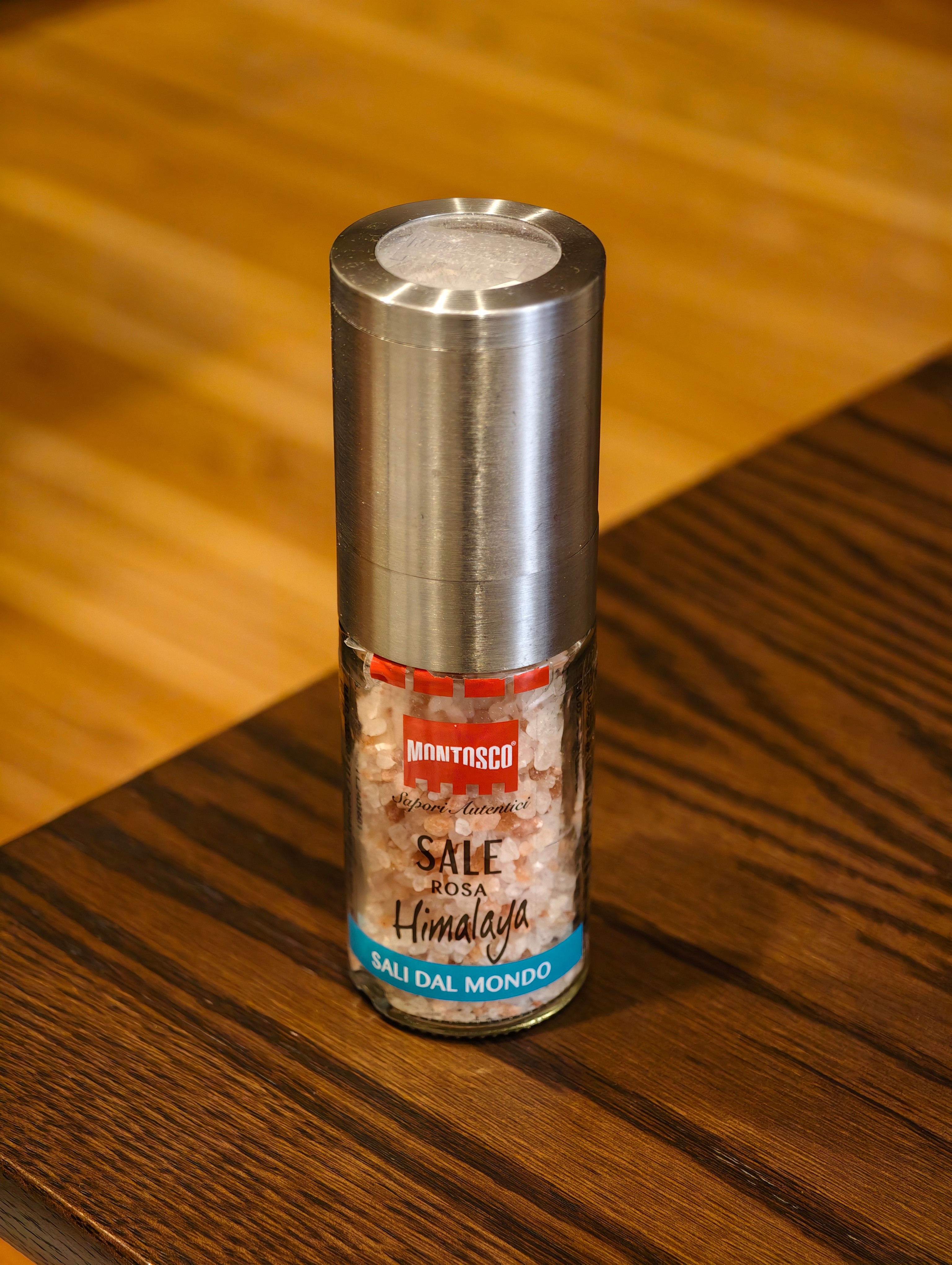 玫瑰盐在我国仅限工业用途在市场上合法销售了那么多年，现在告诉我们不能吃玫瑰盐在