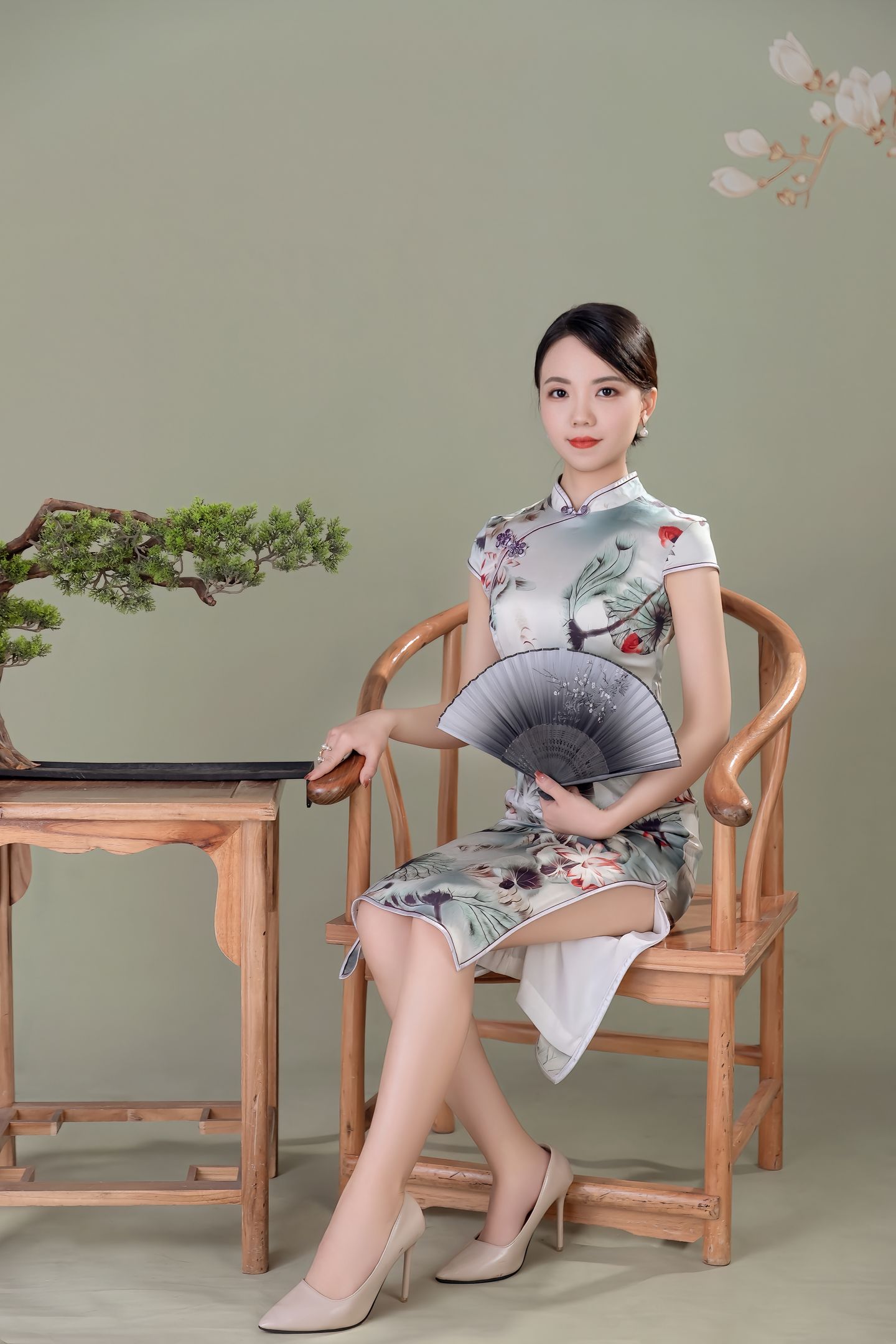 能驾驭旗袍的美女，才是真的美人