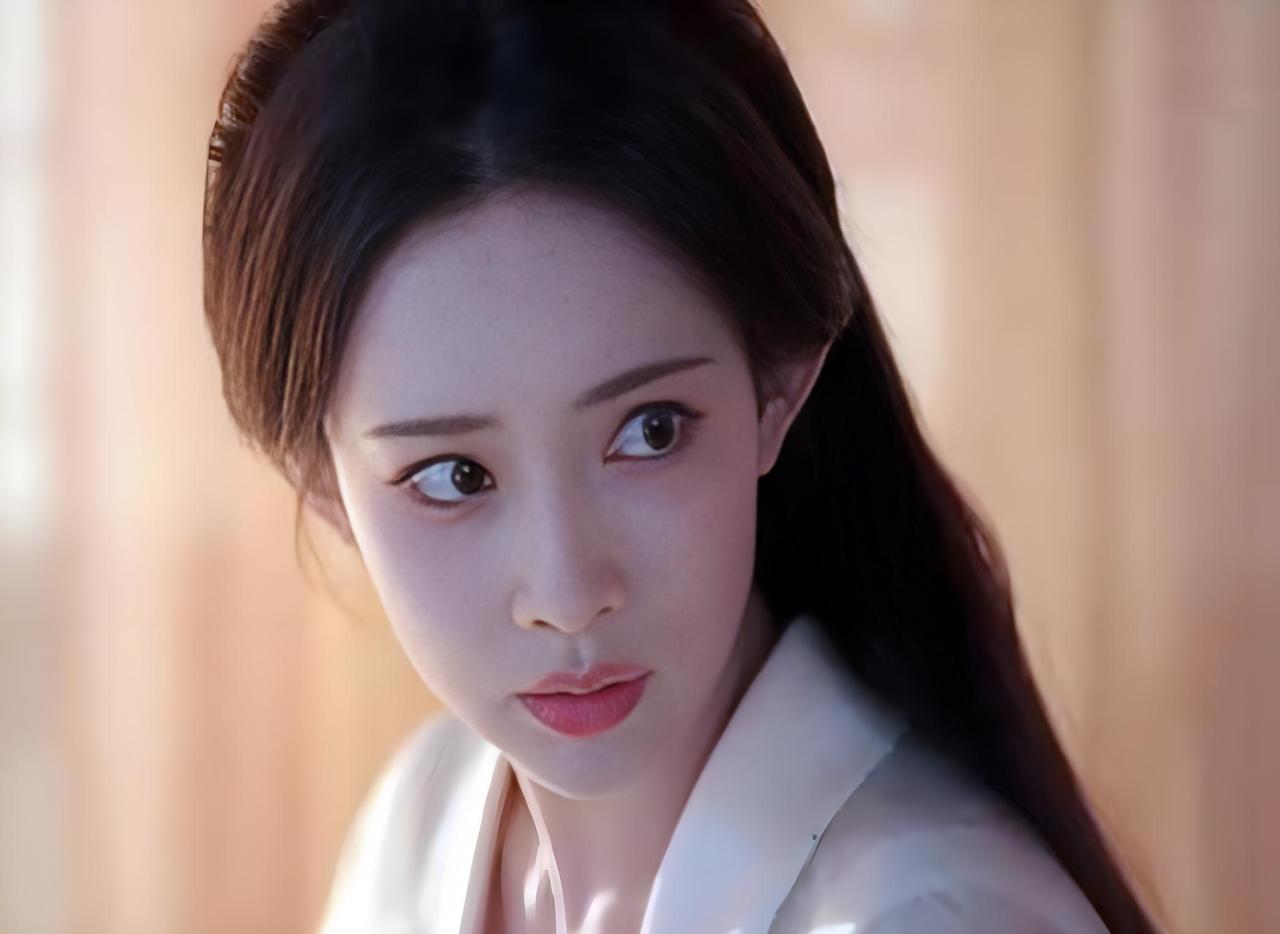 《百花杀》：怎么感觉其他几个皇子毫无作为，在太子和沈汐和面前啥也不是！先看沈