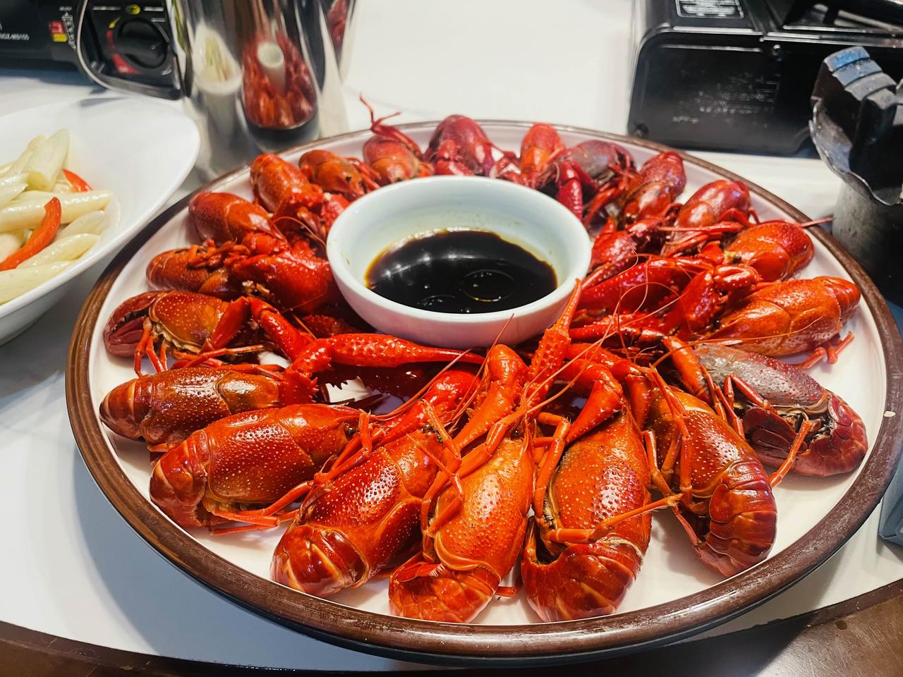 武汉的夏天黄昏。