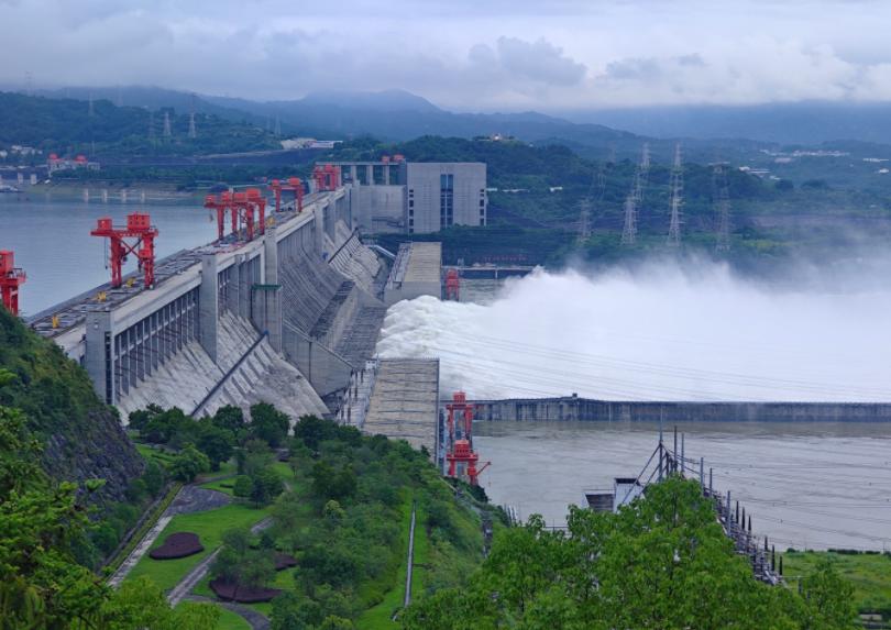 三峡大坝“账本”曝光：运行了20余年，2500亿投入如今回本了吗？三峡大坝的