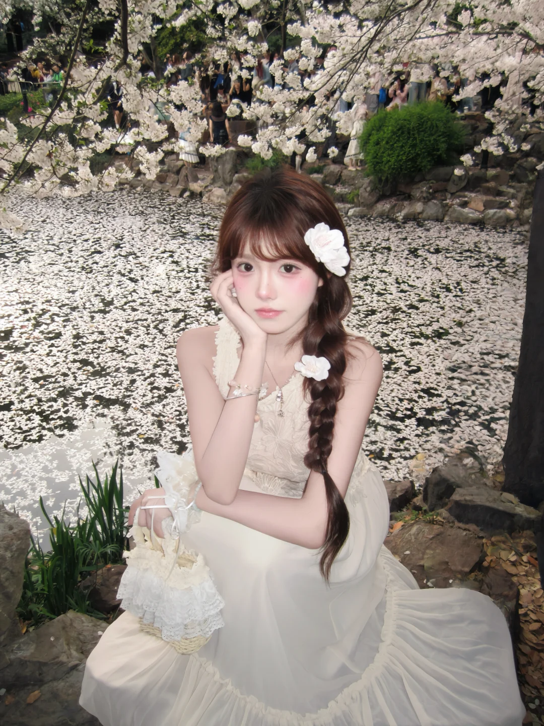 ˚₊𝒲𝒽𝒾𝓉ℯ ℛℴ𝓂𝒶𝓃𝓉𝒾𝒸 ⟡₊⁺ 🕊️
